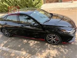 هیوندای ئەلەنترا